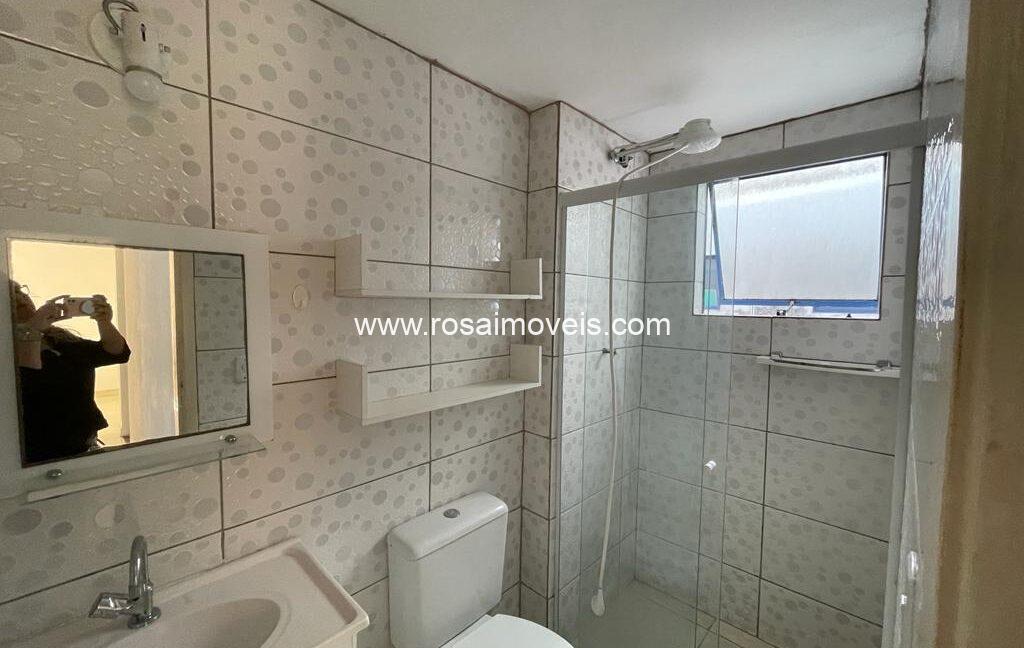 d994998c-6c75-4796-bfd6-fdd6a55d4b47