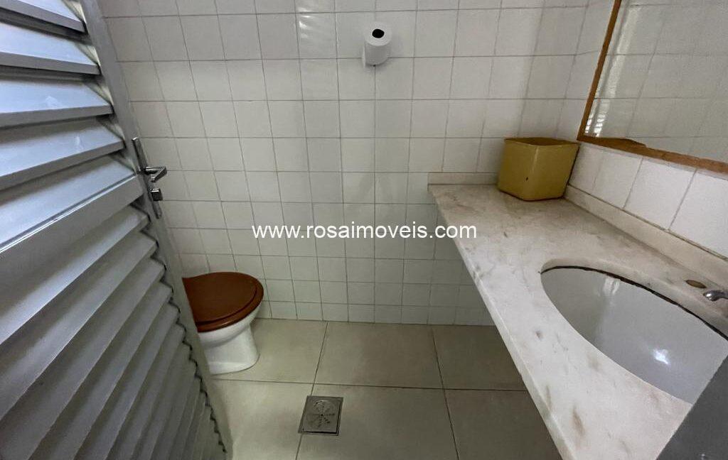 4f7244f2-415b-414d-ba10-87e80e60eee3