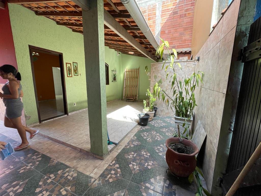 Casa Duplex 03 quartos a venda no Laranjal São Gonçalo/RJ