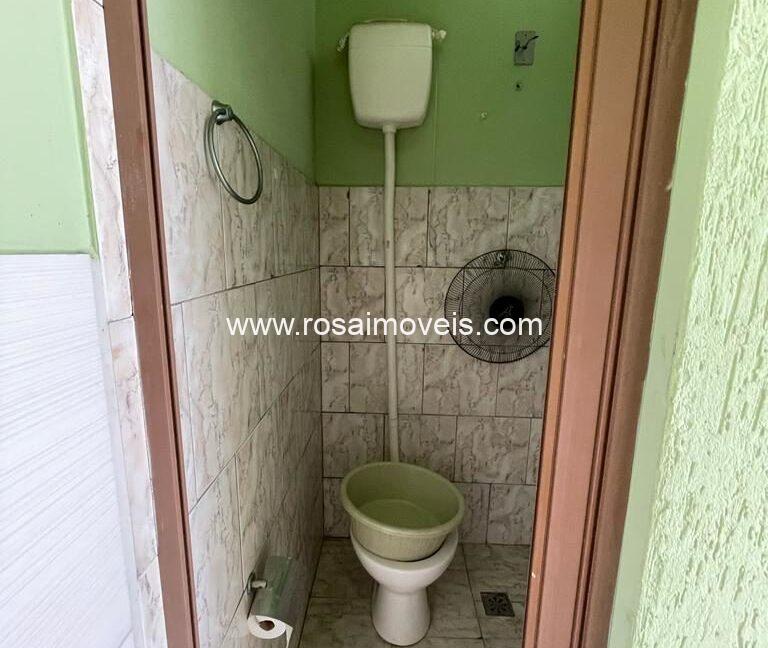 ac2e1b58-bf6f-46f9-9b7b-e789d8de0a88-768x800