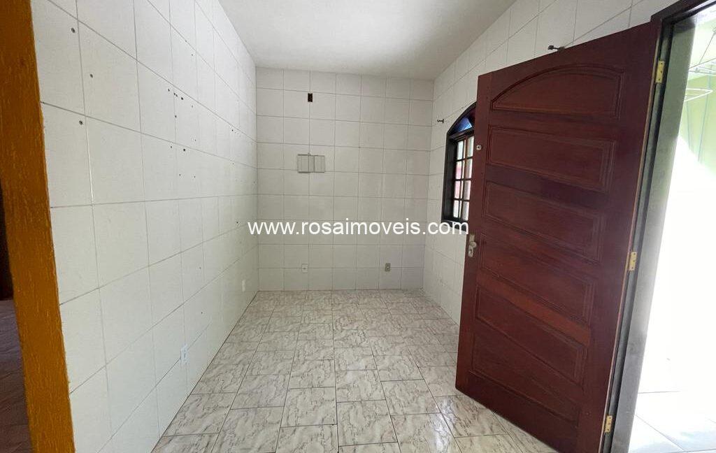 b61502af-bbd1-42c6-a86d-a797e80e1f90