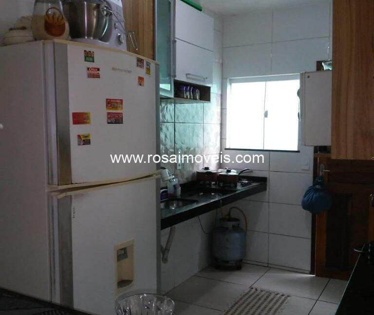 cb091151-005a-431c-9653-c4f3869f861f-768x800