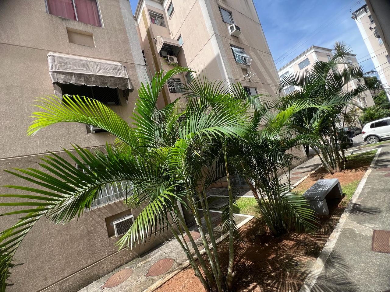 Apartamento à venda 2 quartos Condomínio Residencial Colubandê São Gonçalo/RJ.