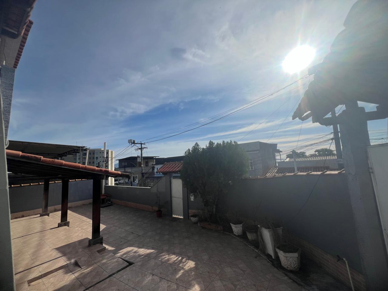 Casa à venda 2 Quartos com Varanda em Neves São Gonçalo/RJ.