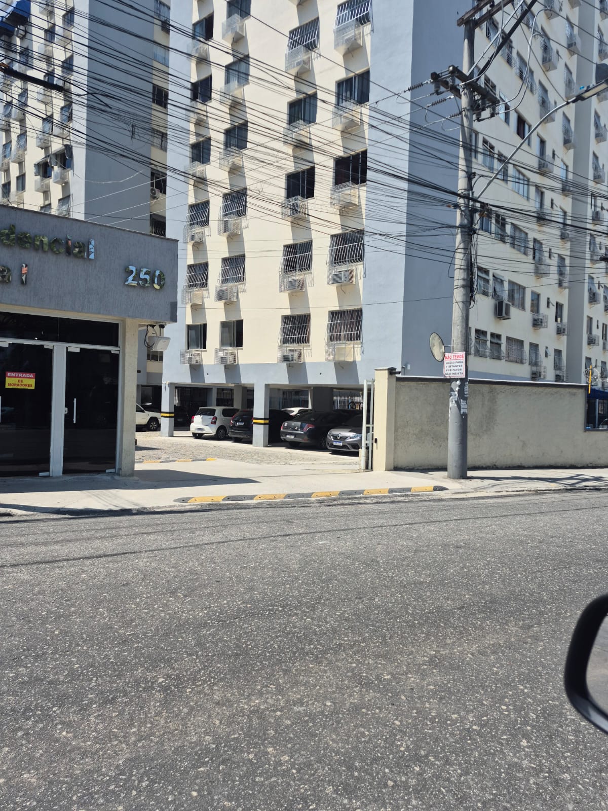Locação: Apartamento 2 Quartos com Lazer Completo no Centro de São Gonçalo/RJ.