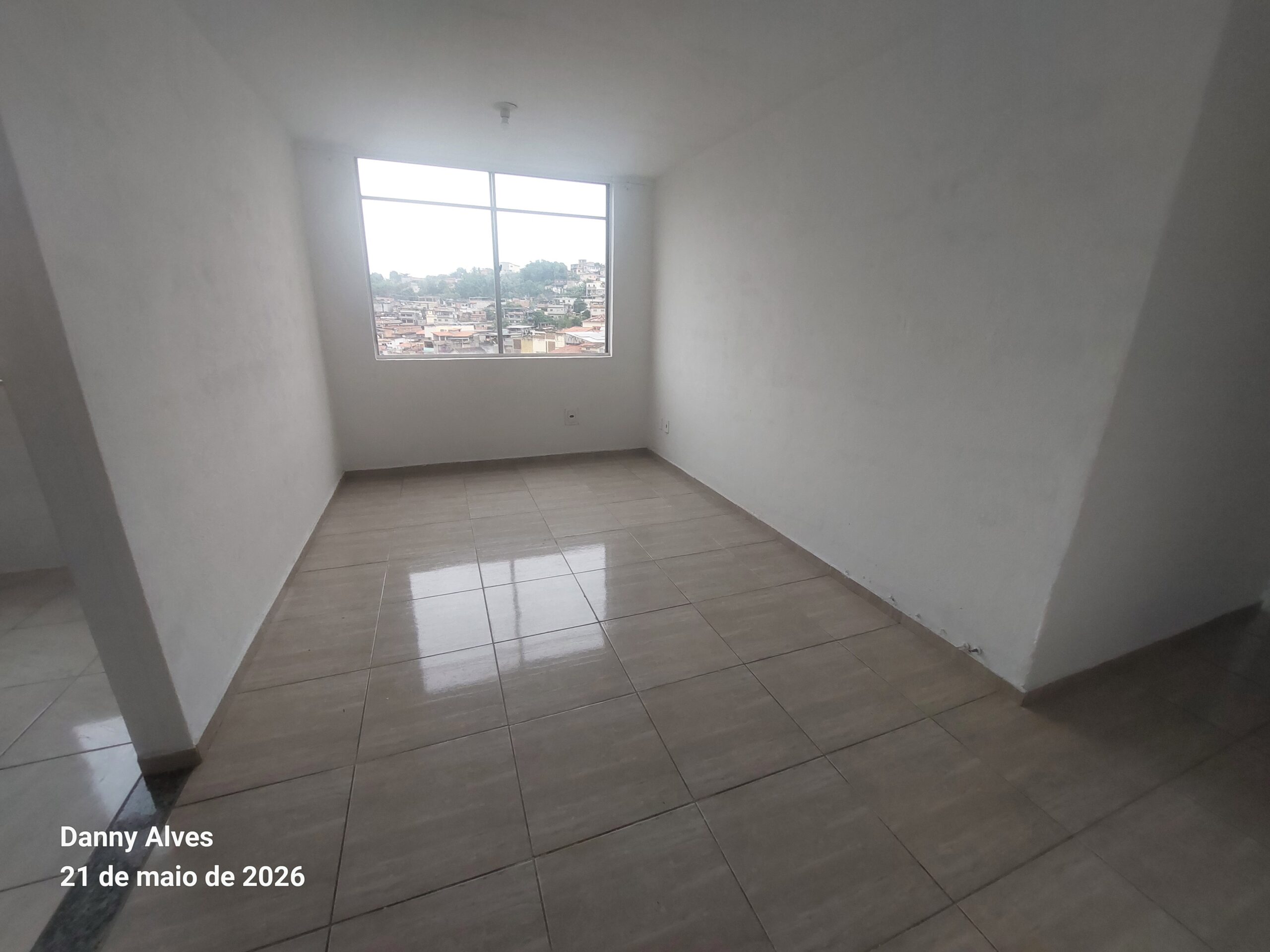 Excelente Apartamento à venda 02 quartos no Mutondo São Gonçalo/RJ