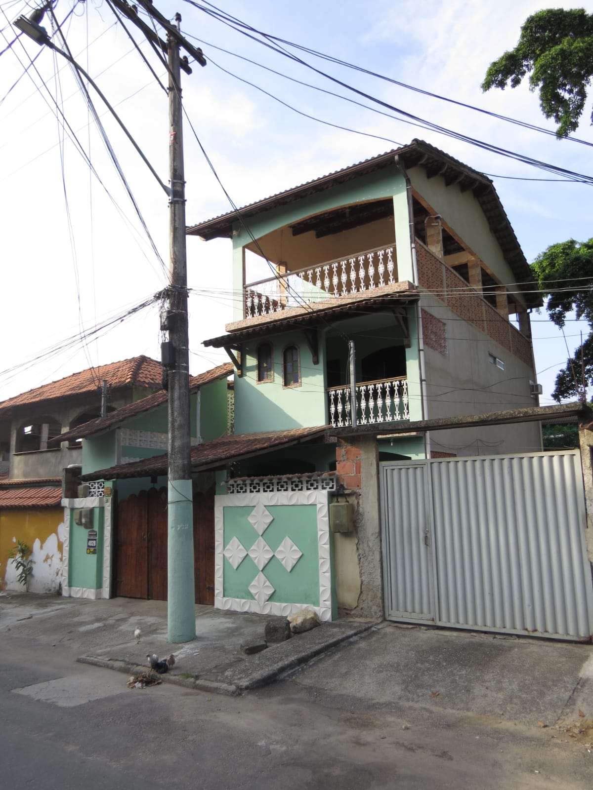 Casa à venda 5 Quartos no Boassu: Área Gourmet, Terraço e Espaço Completo para Sua Família!